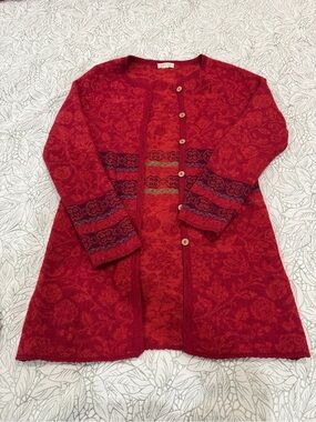 Novice Red Patterned Long Cardigan Jacket